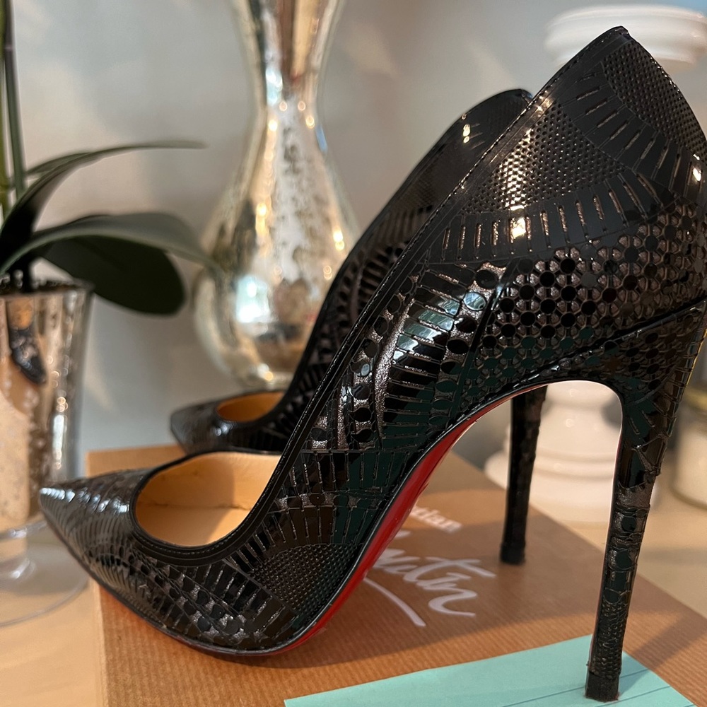 Christian Louboutin Kristali 100 Patent/suede Burma (version black)